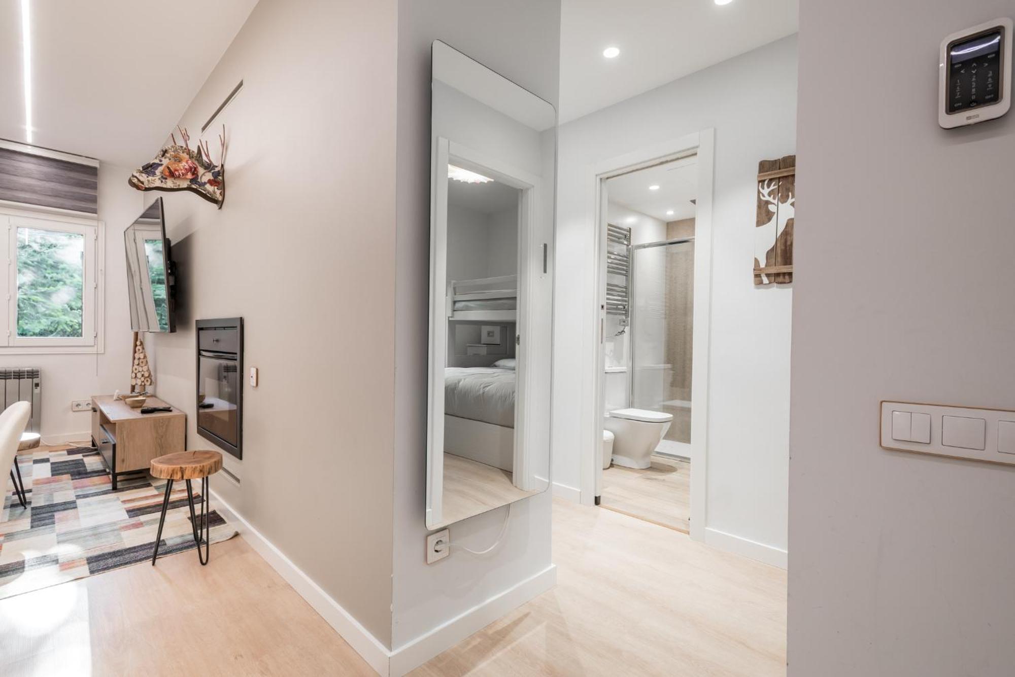 Lebre By Totiaran Apartment Naut Aran Ngoại thất bức ảnh