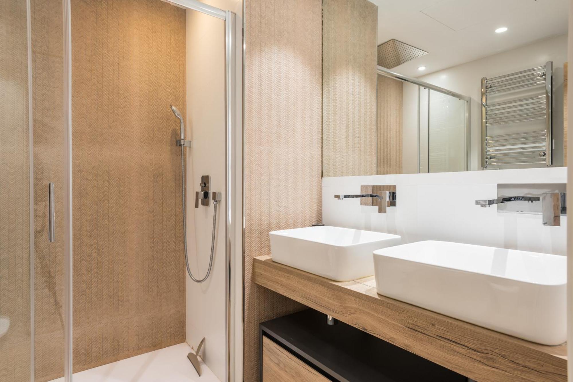 Lebre By Totiaran Apartment Naut Aran Ngoại thất bức ảnh